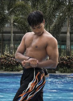 Nikhil Rana - Male escort in Mumbai Photo 1 of 7