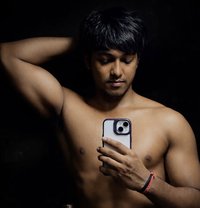 NIC - Male escort in Mumbai