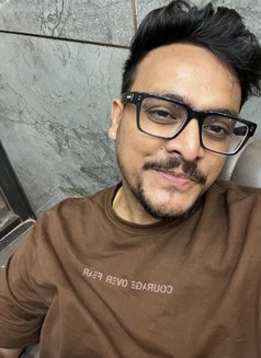 Nikhil Shah - Male escort in Mumbai Photo 1 of 4
