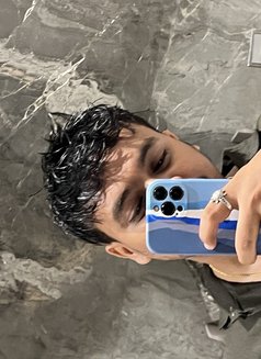Nikhil Shah - Male escort in Mumbai Photo 2 of 4