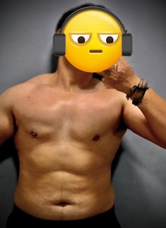 Nikhil001 - Male escort in New Delhi Photo 1 of 2