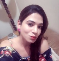 Niki - Acompañantes transexual in New Delhi