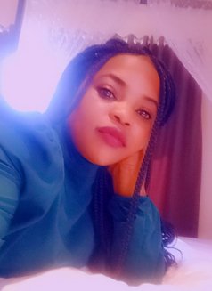 Niki - escort in Pune Photo 2 of 7