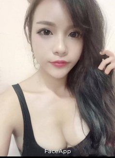 Nikinarine - Transsexual escort in Bangkok Photo 1 of 8