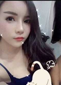 Nikinarine - Transsexual escort in Bangkok Photo 4 of 8