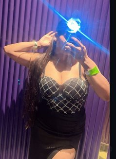 Cam show aa real meet - escort in Hyderabad Photo 1 of 3