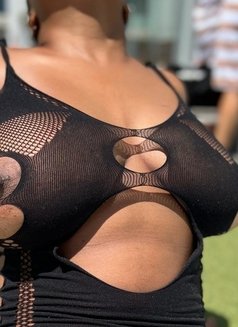 Nikita - masseuse in Cape Town Photo 1 of 2
