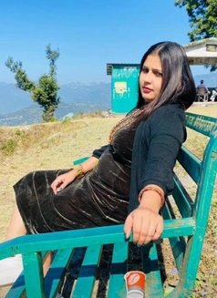 Nikita Independent With Place - escort in Faridabad Photo 1 of 7