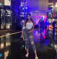 Nikita - puta in Abu Dhabi