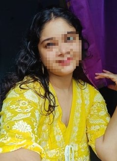 Nikita - escort in Ahmedabad Photo 2 of 3