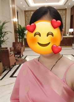 Nikita - escort in Mumbai Photo 6 of 7