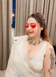 Nikita - escort in Dubai Photo 1 of 10