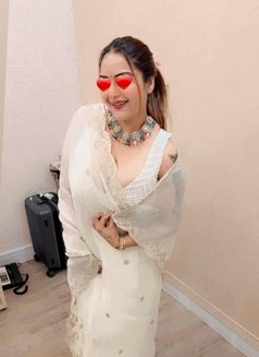 Nikita - escort in Dubai Photo 5 of 10
