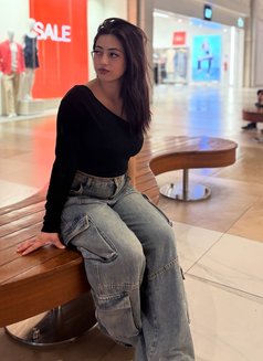 Nikita - escort in Abu Dhabi Photo 3 of 4