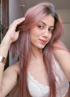 Nikita - escort in Kochi Photo 1 of 4