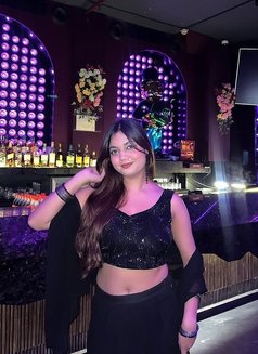 Nikita - escort in Kochi Photo 1 of 2