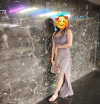 Sanjana - puta in Kolkata