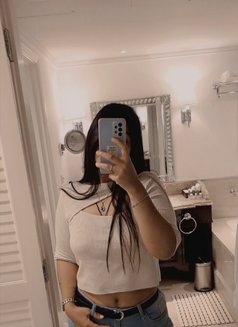 Nikita (individual) Meet WebCam 🤍 - escort in Mumbai Photo 2 of 3