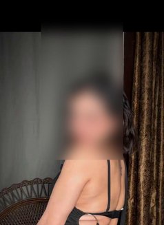 Nikita - puta in New Delhi Photo 3 of 3