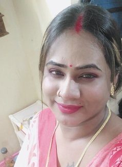 Nikita - Transsexual escort in Bangalore Photo 11 of 15
