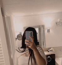 Nikita (individual) Meet WebCam 🤍 - puta in Mumbai Photo 3 of 3