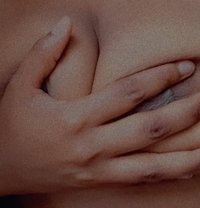 Nikita - puta in Nairobi