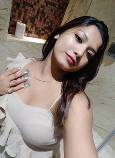Nikita Real Meet & Cam Show - escort in Mumbai Photo 2 of 4