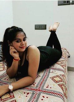 Nikita Sharma - escort in Pune Photo 11 of 13
