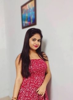 Nikita Singh - escort in Navi Mumbai Photo 2 of 4