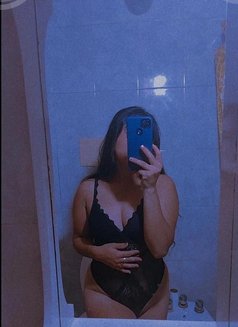 NIKITA - puta in Nairobi Photo 2 of 4