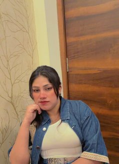 NIKITA TIWARI CASH PAY NO ADVANCE - puta in Indore Photo 5 of 6