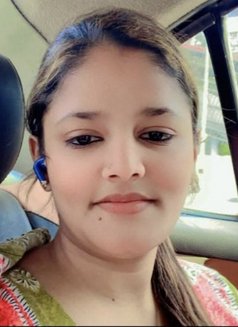 Nikita Tiwari - escort in Bangalore Photo 6 of 7