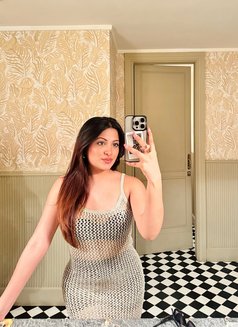 Nikita Vip Indian Model - escort in Dubai Photo 2 of 4