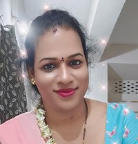 Nikitha - Masajista in Hyderabad