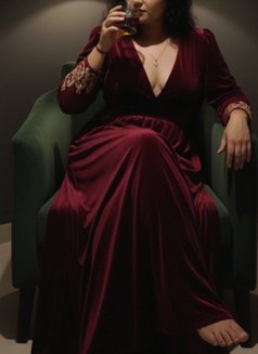 Nikix - escort in Colombo Photo 7 of 8