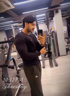 Nikk - Male escort in New Delhi Photo 7 of 7