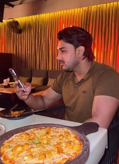 Nikk - Acompañantes masculino in New Delhi Photo 9 of 10