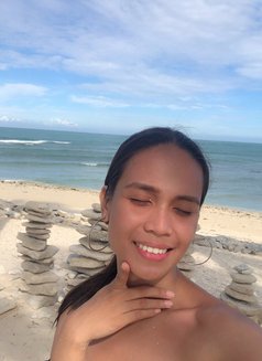 Ladyboy Nica Robin - Transsexual escort in Makati City Photo 1 of 6