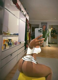 Nikki - escort in Bali Photo 1 of 8