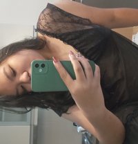Nikki - puta in Manila
