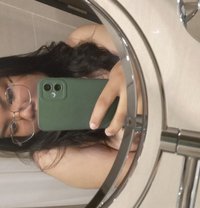 Nikki - puta in Manila