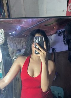 Nikki - puta in Manila Photo 2 of 6