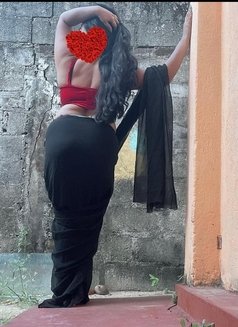 Nikki (Genuine independent escort) - escort in Colombo Photo 1 of 7