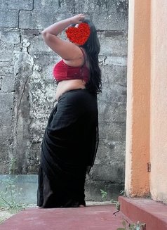 Nikki (Genuine independent escort) - escort in Colombo Photo 2 of 7