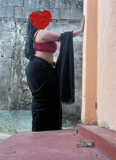 Nikki (Genuine independent escort) - escort in Colombo Photo 4 of 7