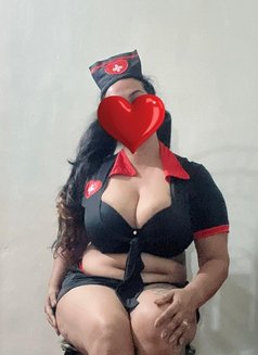 Nikki (Genuine independent escort) - escort in Colombo Photo 4 of 7