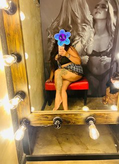 Nikki (Genuine Independent Escort) - escort in Colombo Photo 2 of 5