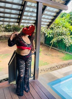 Nikki (Genuine Independent Escort) - escort in Colombo Photo 5 of 12