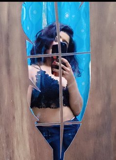 Nikki! - Agencia de putas in Candolim, Goa Photo 17 of 18