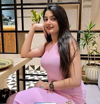 Nikki - puta in Pune